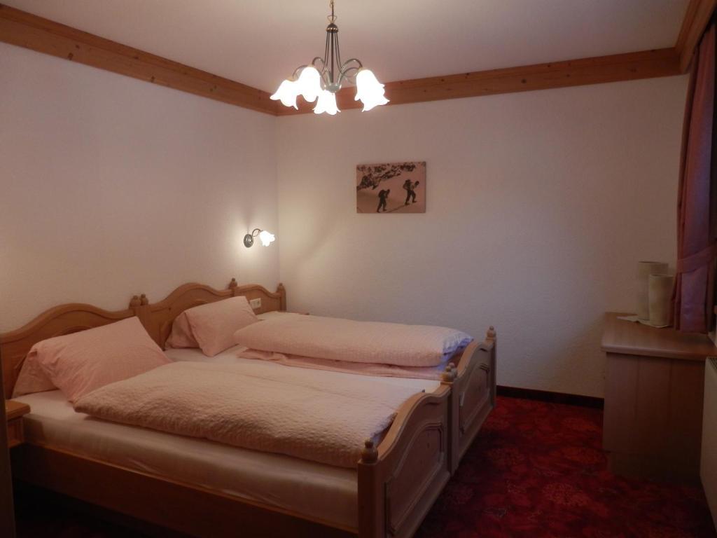 Landhaus Winkl Ischgl Chambre photo